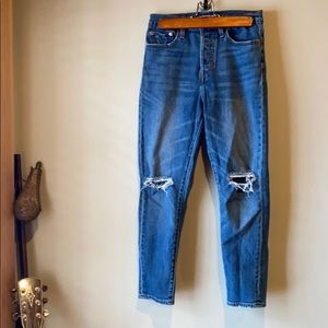 Levi’s skinny wedgie button up jeans